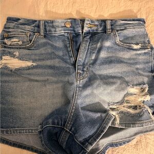 American eagle mom short